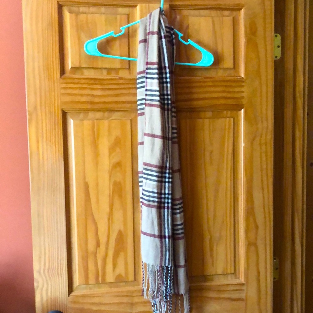 Plaid scarf